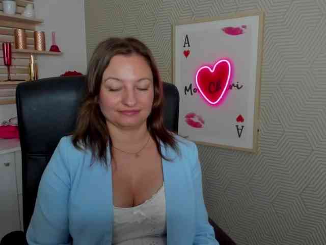 angelaLove13
