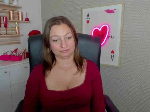 angelaLove13 webcam
