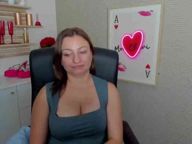 angelaLove13