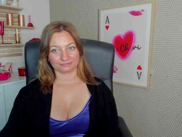 angelaLove13 webcam