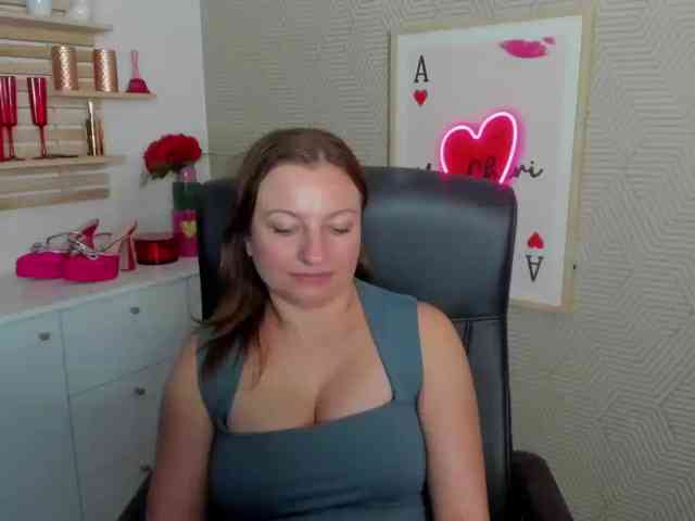 angelaLove13