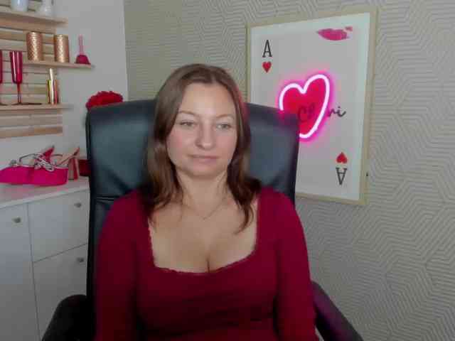 angelaLove13 webcam