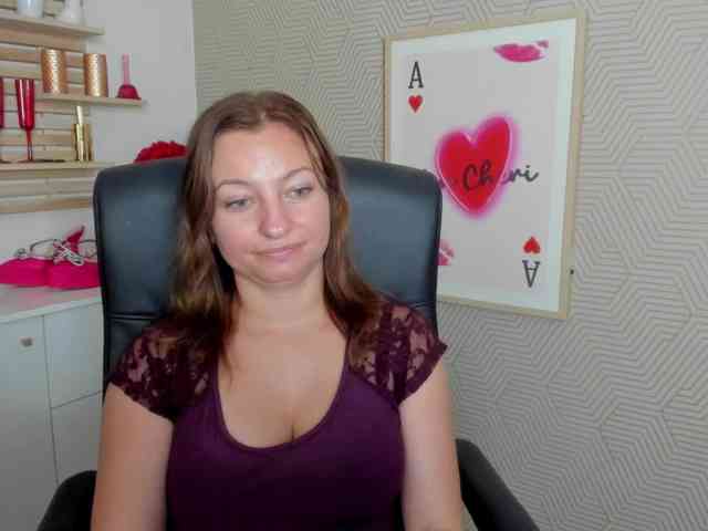 angelaLove13 webcam