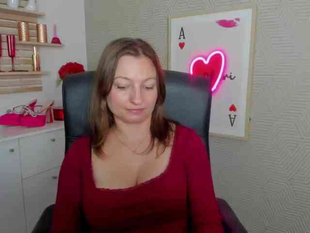 angelaLove13 webcam