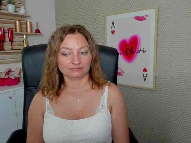 angelaLove13 webcam