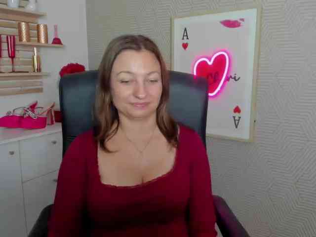 angelaLove13 webcam