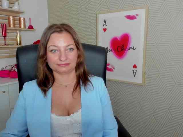 angelaLove13's webcam live show