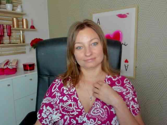 angelaLove13