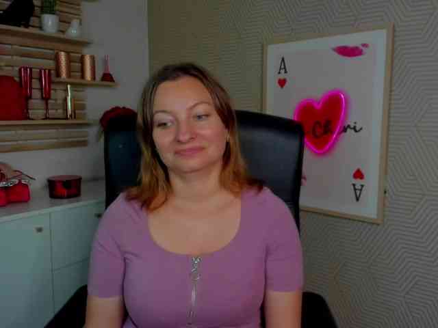 angelaLove13 webcam