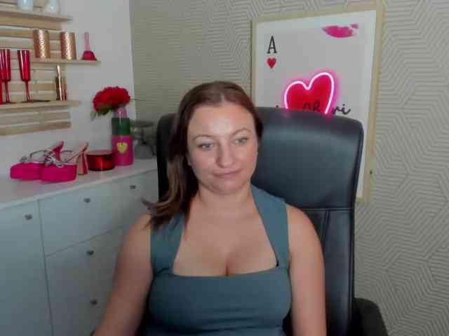 angelaLove13