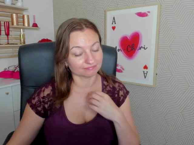 angelaLove13 webcam