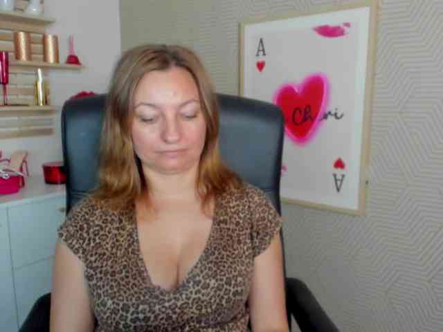 Model: angelaLove13