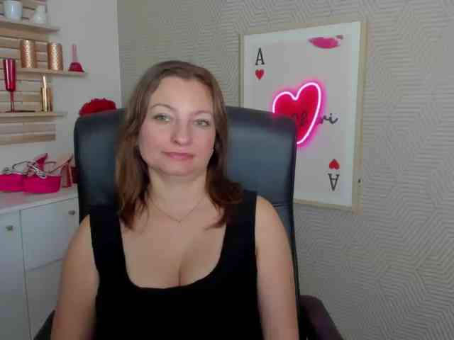 angelaLove13