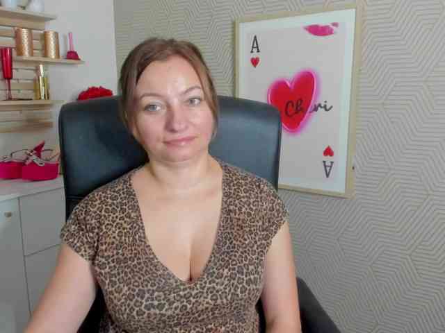Model: angelaLove13