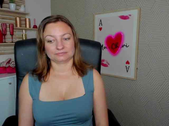 angelaLove13