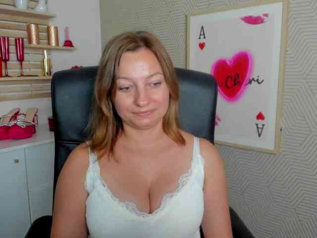 angelaLove13 webcam