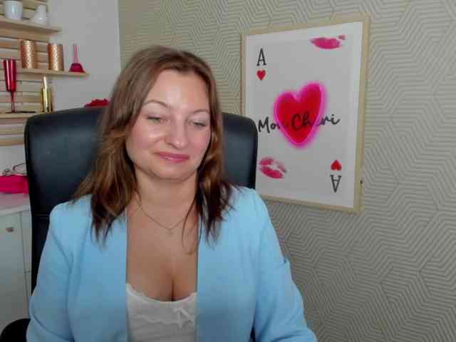 Model: angelaLove13