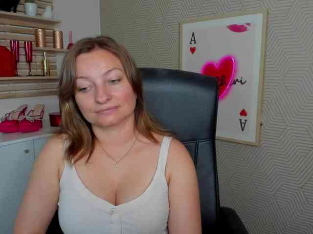angelaLove13