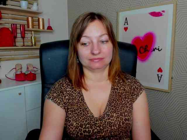 angelaLove13 webcam