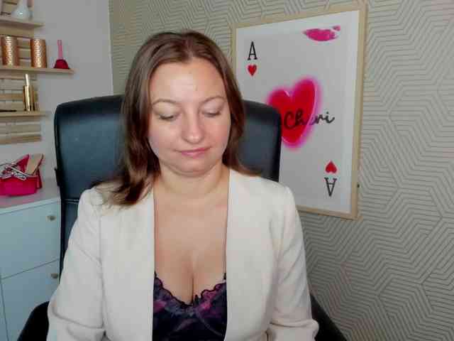 angelaLove13 webcam