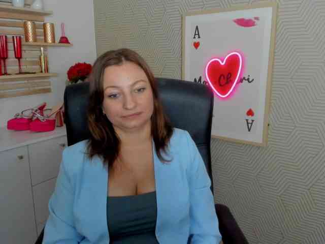 angelaLove13