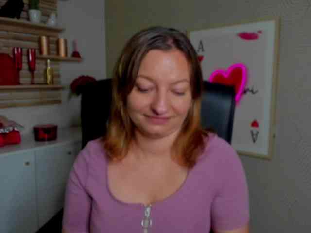 Model: angelaLove13