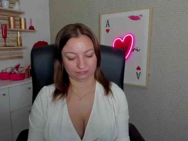 angelaLove13