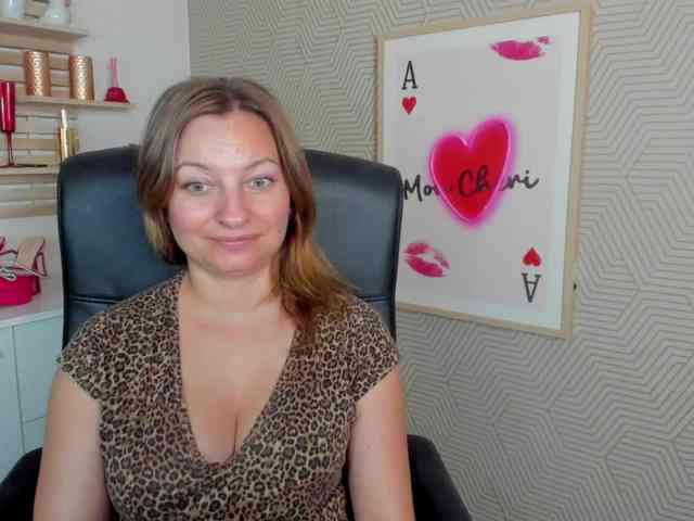 Model: angelaLove13