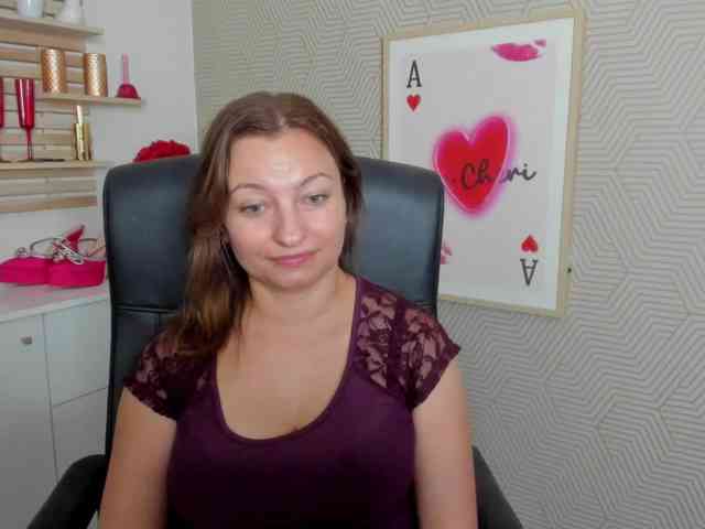angelaLove13 webcam