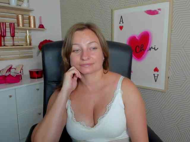 angelaLove13 webcam
