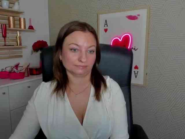 angelaLove13
