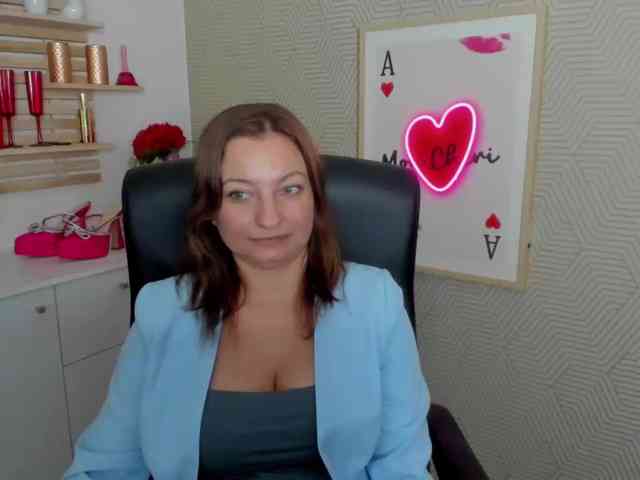 angelaLove13