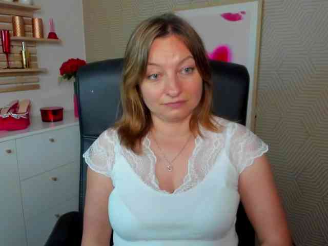 angelaLove13