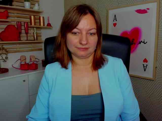 angelaLove13 webcam