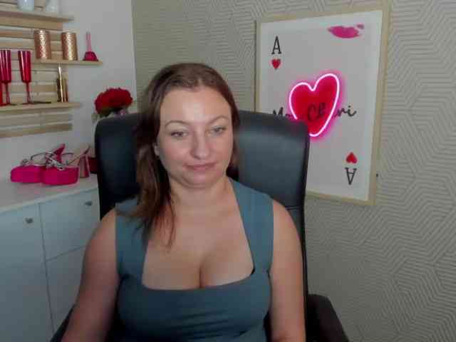 angelaLove13