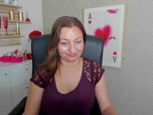 angelaLove13 webcam