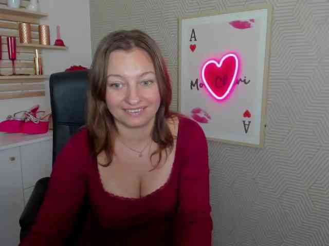 angelaLove13 webcam
