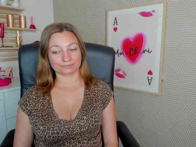 Model: angelaLove13