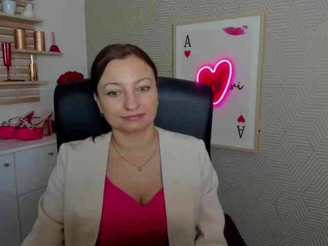 angelaLove13 webcam
