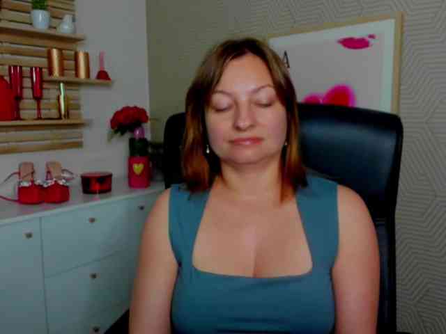 angelaLove13