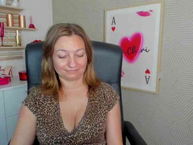 Model: angelaLove13