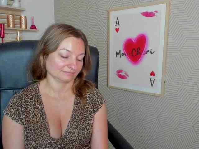 Model: angelaLove13