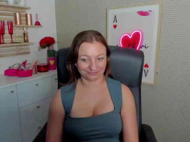 angelaLove13