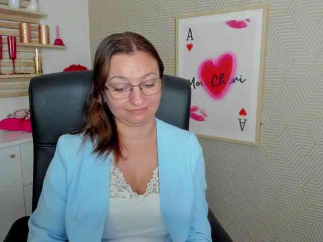 angelaLove13 webcam