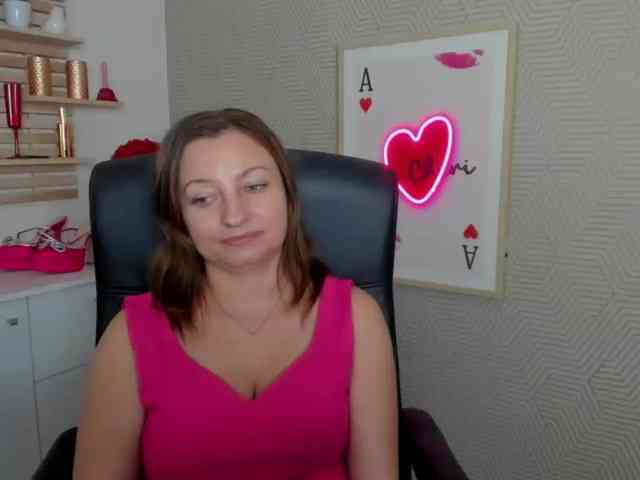Model: angelaLove13