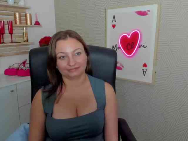AngelaLove13