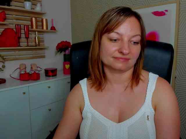 angelaLove13