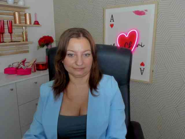 angelaLove13