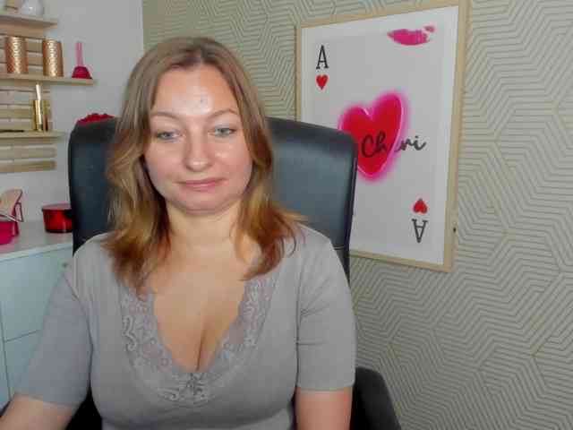 Model: angelaLove13