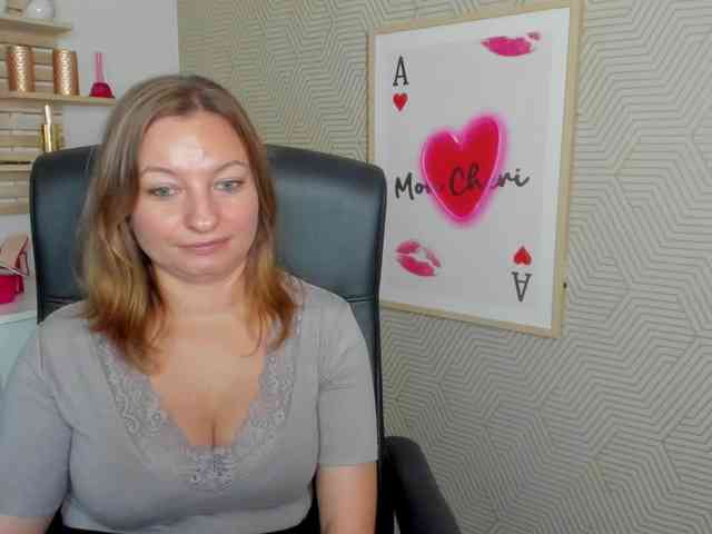 angelaLove13